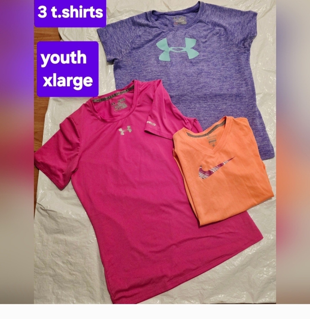 🧡Under Armour & Nike Youth XL T-Shirts (3)