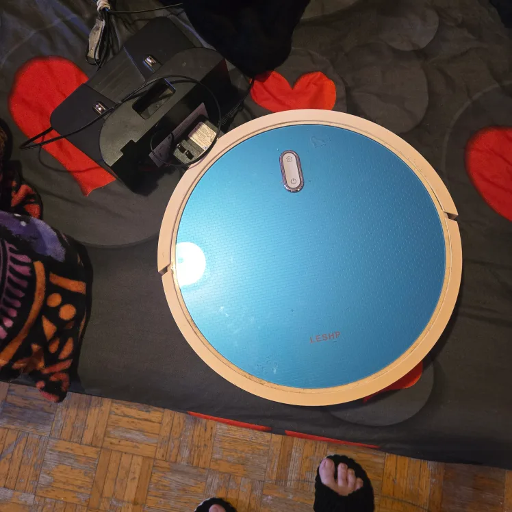 LESHP D300E Robot Vacuum thumbnail