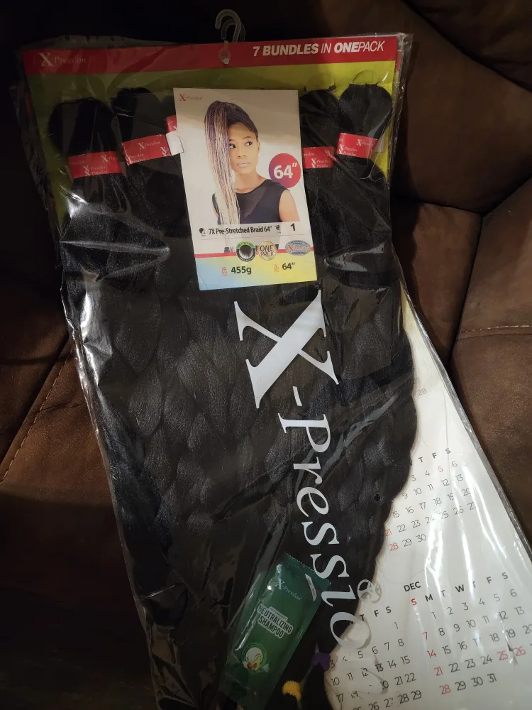 X-Pression 7X Pre-Stretched Braid 64" image indicator(3)