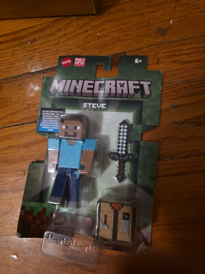 LEGO Minecraft 21114 The Farm + Steve Action Figures - photo 3
