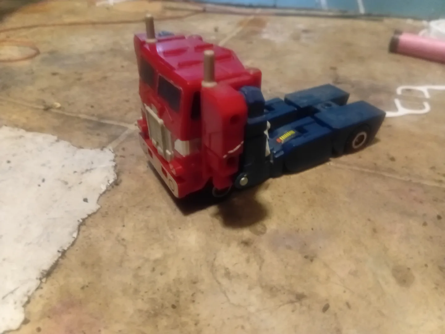 Transformers Optimus prime Toyg1 image indicator(5)