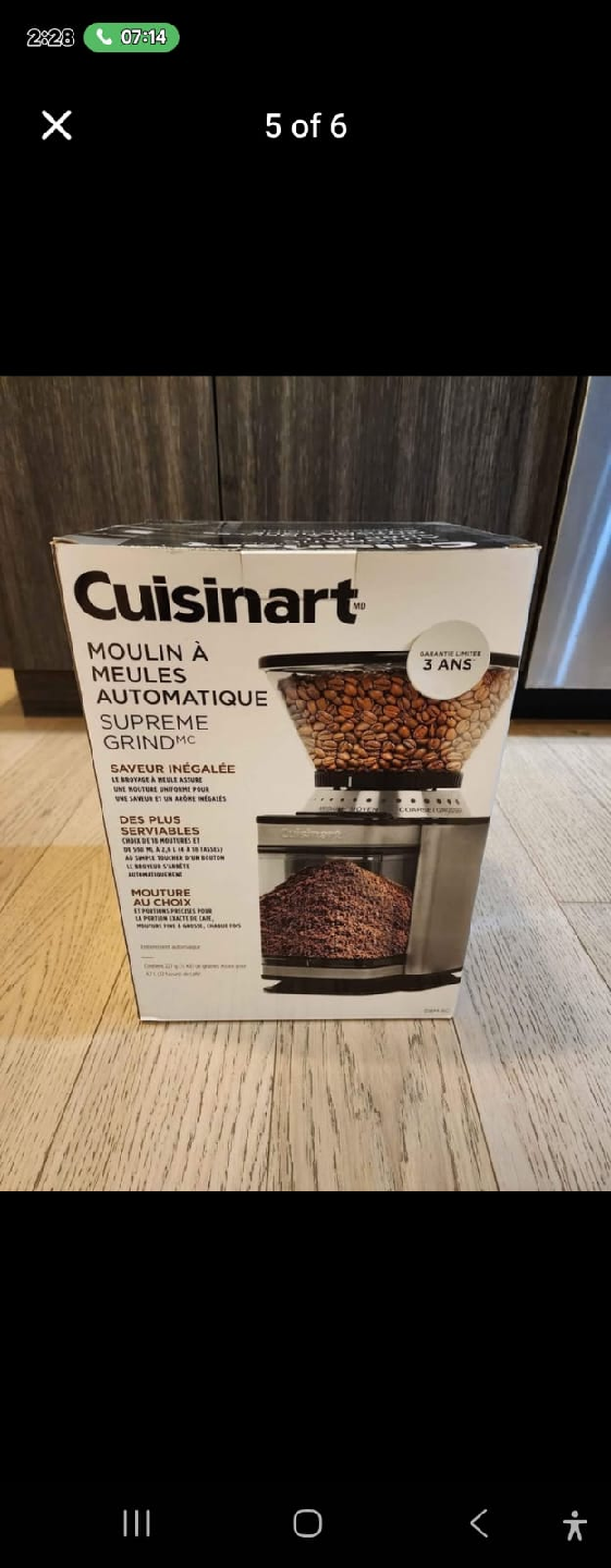 New in box Cuisinart Supreme Grind Automatic Burr Mill