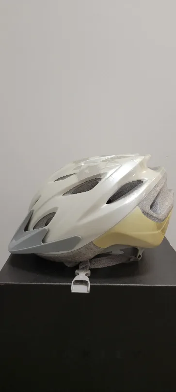 Bell Women's Bike Helmet - 55-57cm image indicator(3)