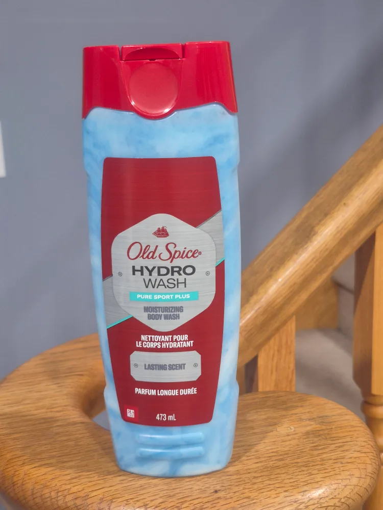 Variety of Body and Oral Hygiene Products image indicator(2)