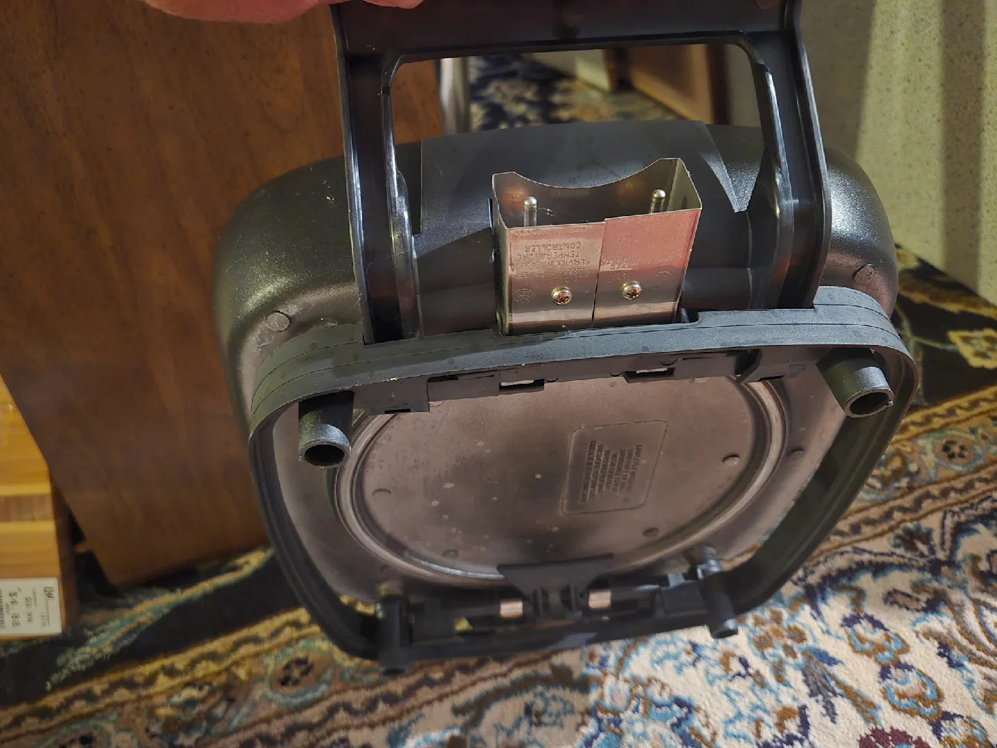 Electric Skillet with Temperature Control image indicator(4)