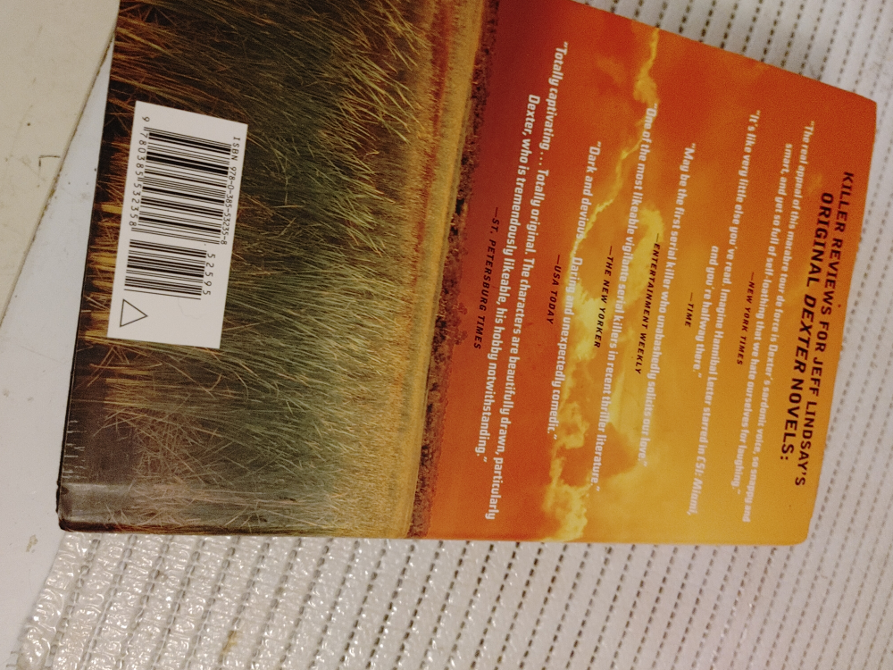 Dexter is Delicious by Jeff Lindsay - photo 2