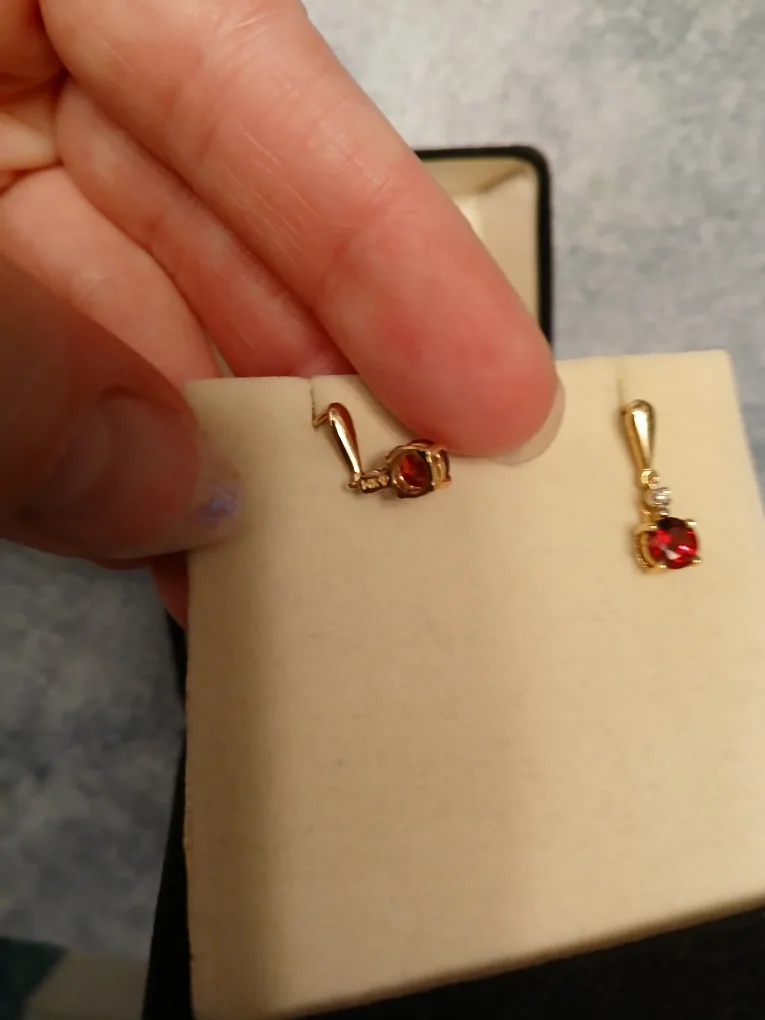 Peoples Genuine Ruby Necklace & Earring Set image indicator(4)