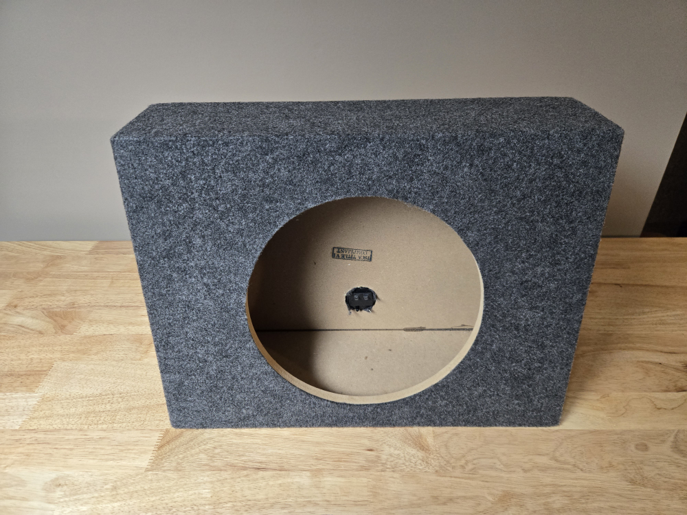 Brand New Slim 12" Sealed Subwoofer Enclosure - photo 2