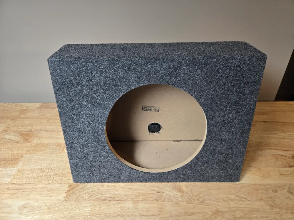 Brand New Slim 12" Sealed Subwoofer Enclosure image indicator(2)