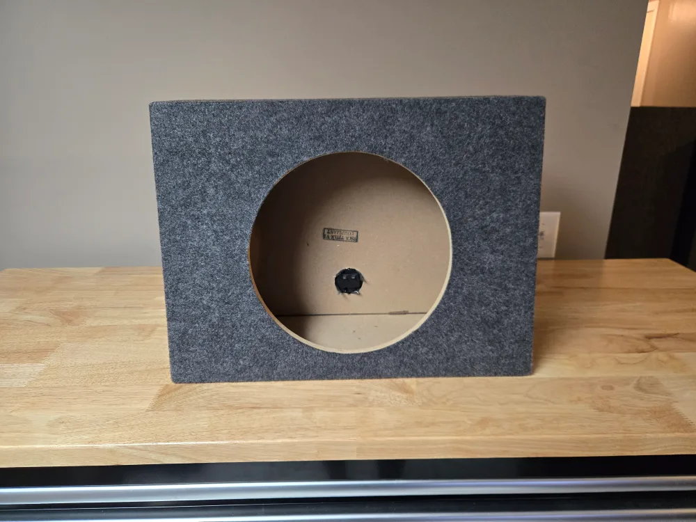 Brand New Slim 12" Sealed Subwoofer Enclosure image indicator(3)