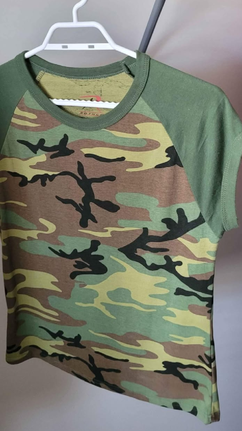 Army t-shirt - Size S