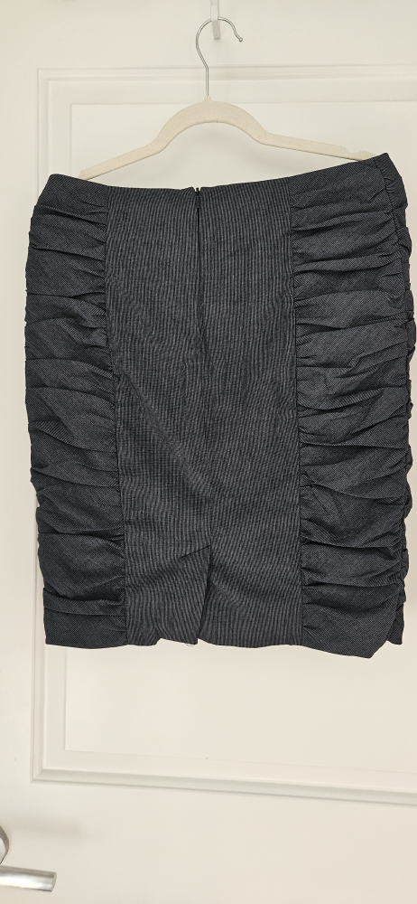 NEGOTIABLE - Cartonnier Skirt - Size Medium (US Size 6, UK 10) - photo 4