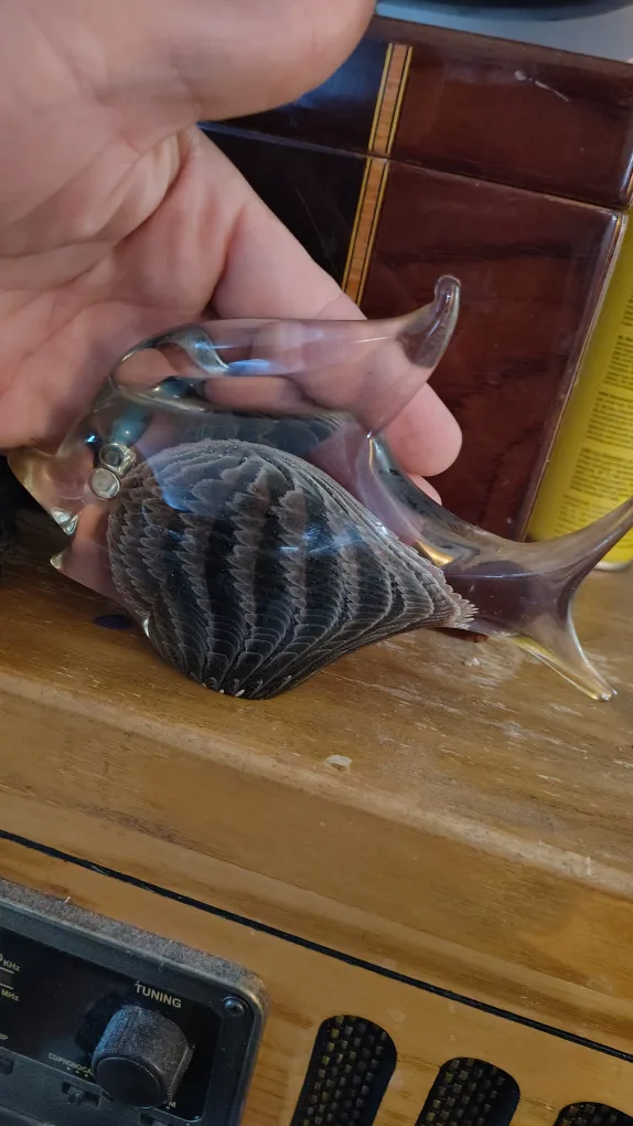 FM Ronneby Glass Fish Sculpture image indicator(2)