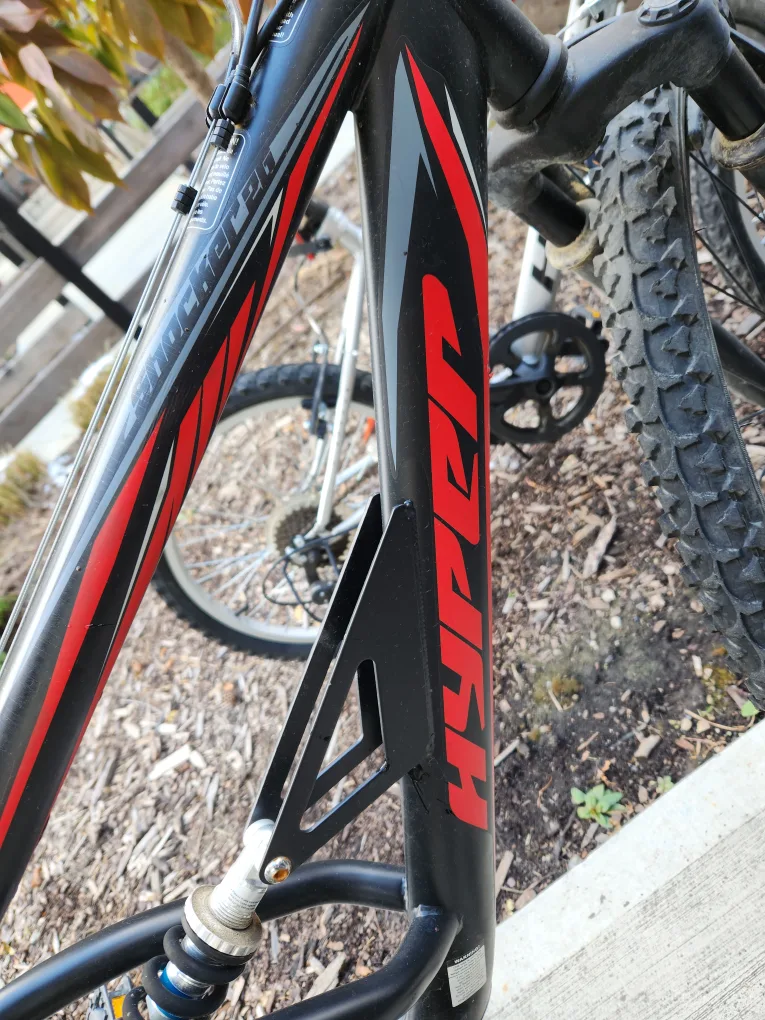 Hyper Shocker 26" Mountain Bike image indicator(2)