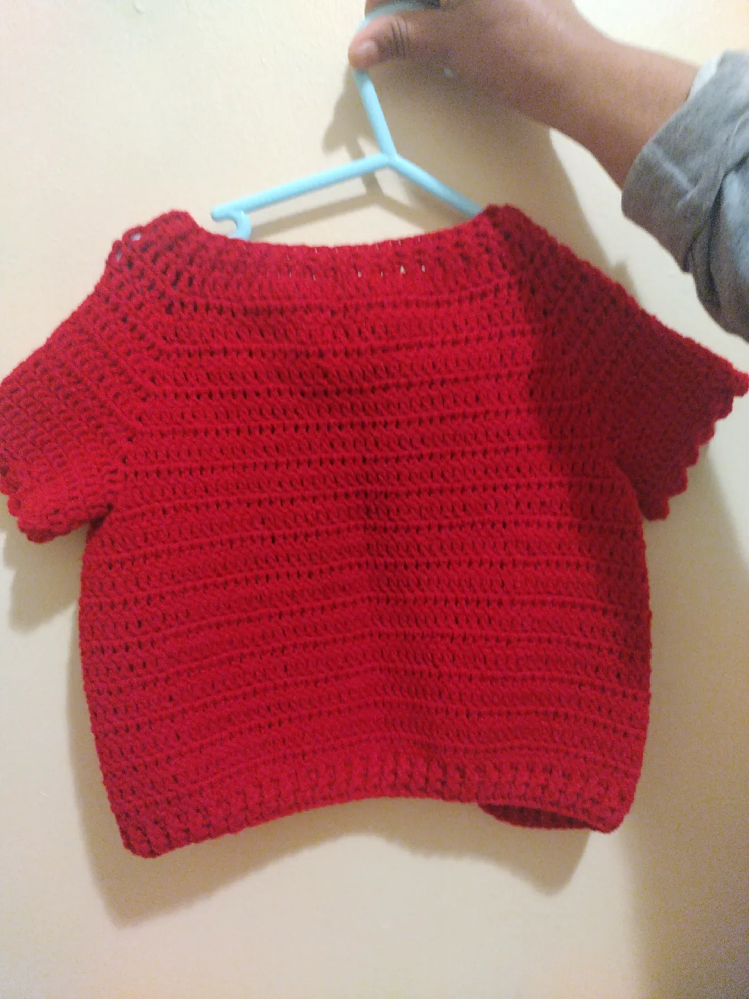 Red crotchet sweater image indicator(2)