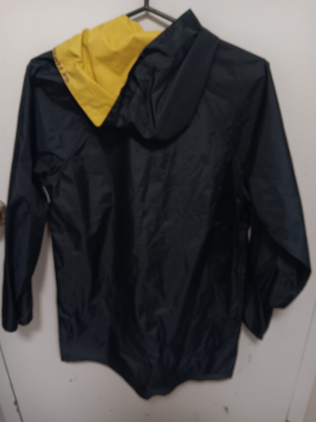 Child's Rain Jacket - Black & Yellow - Size 14 - photo 2