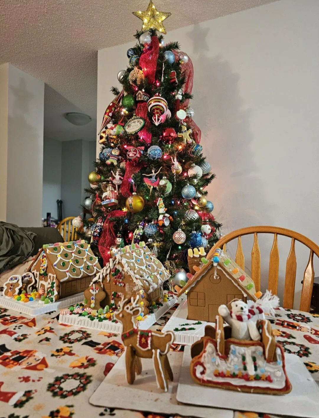 7.5ft Balsam Fir Full Christmas Tree image indicator(6)