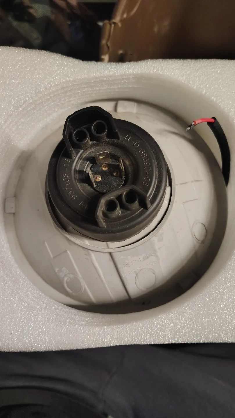 Harley Davidson Speaker, Mirrors, Foot Pegs, Headlight image indicator(3)