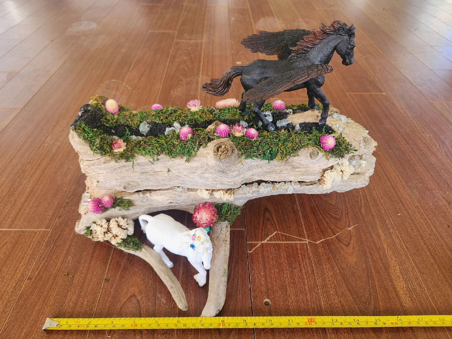 Handmade Pegasus and Unicorn Diorama image indicator(10)