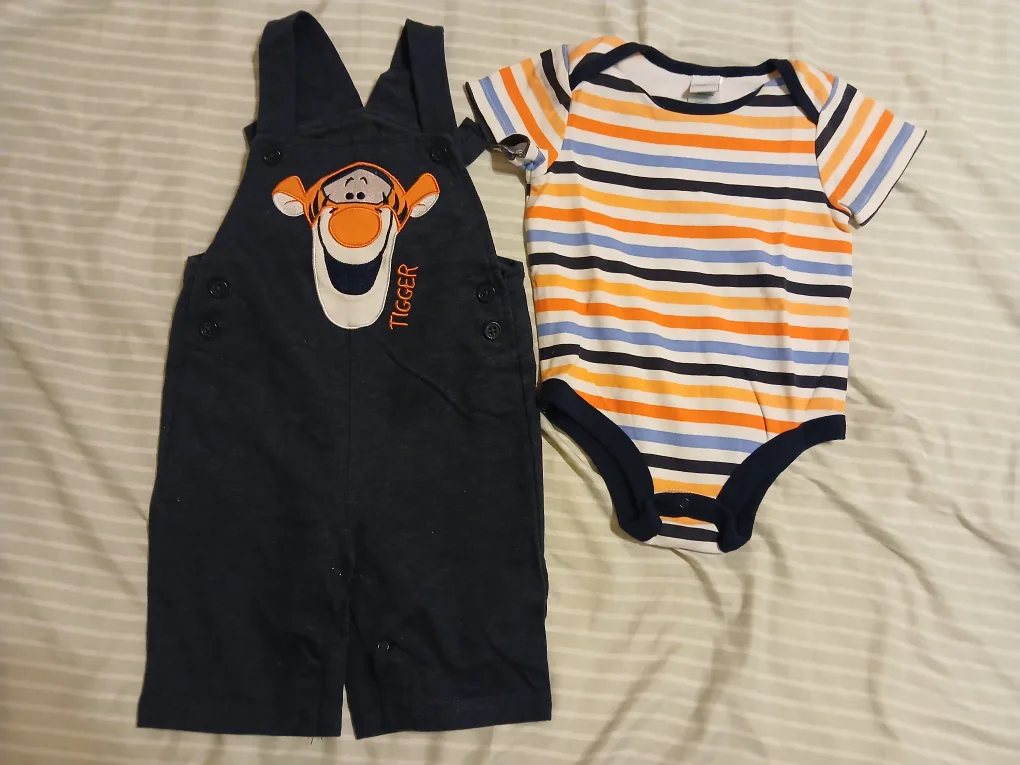 Tigger shirt and overalls thumbnail