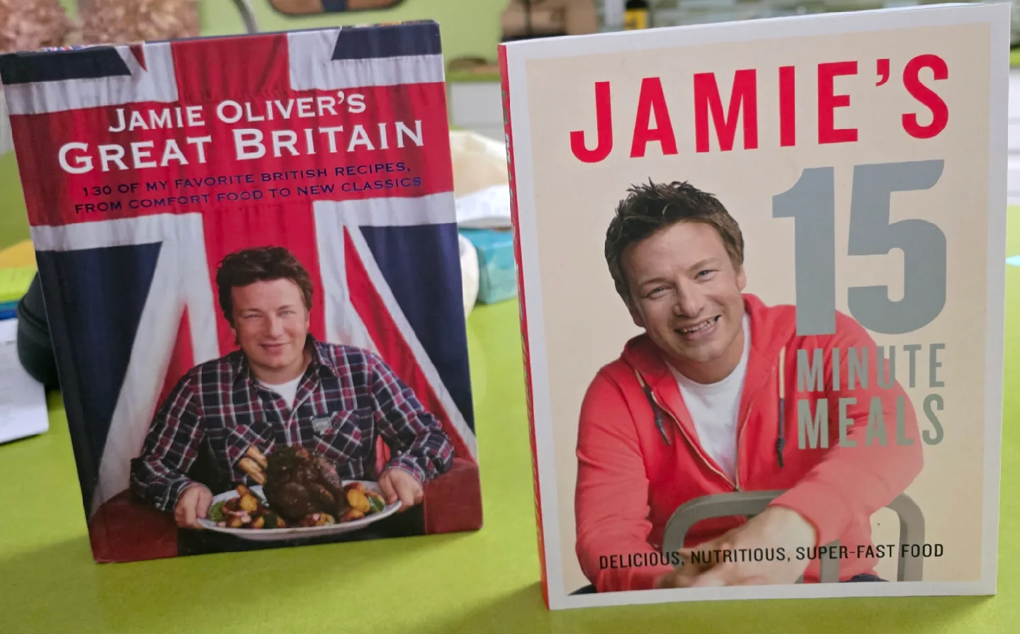 Jamie Oliver's Great Britain & 15 Minute Meals Cookbooks image indicator(2)