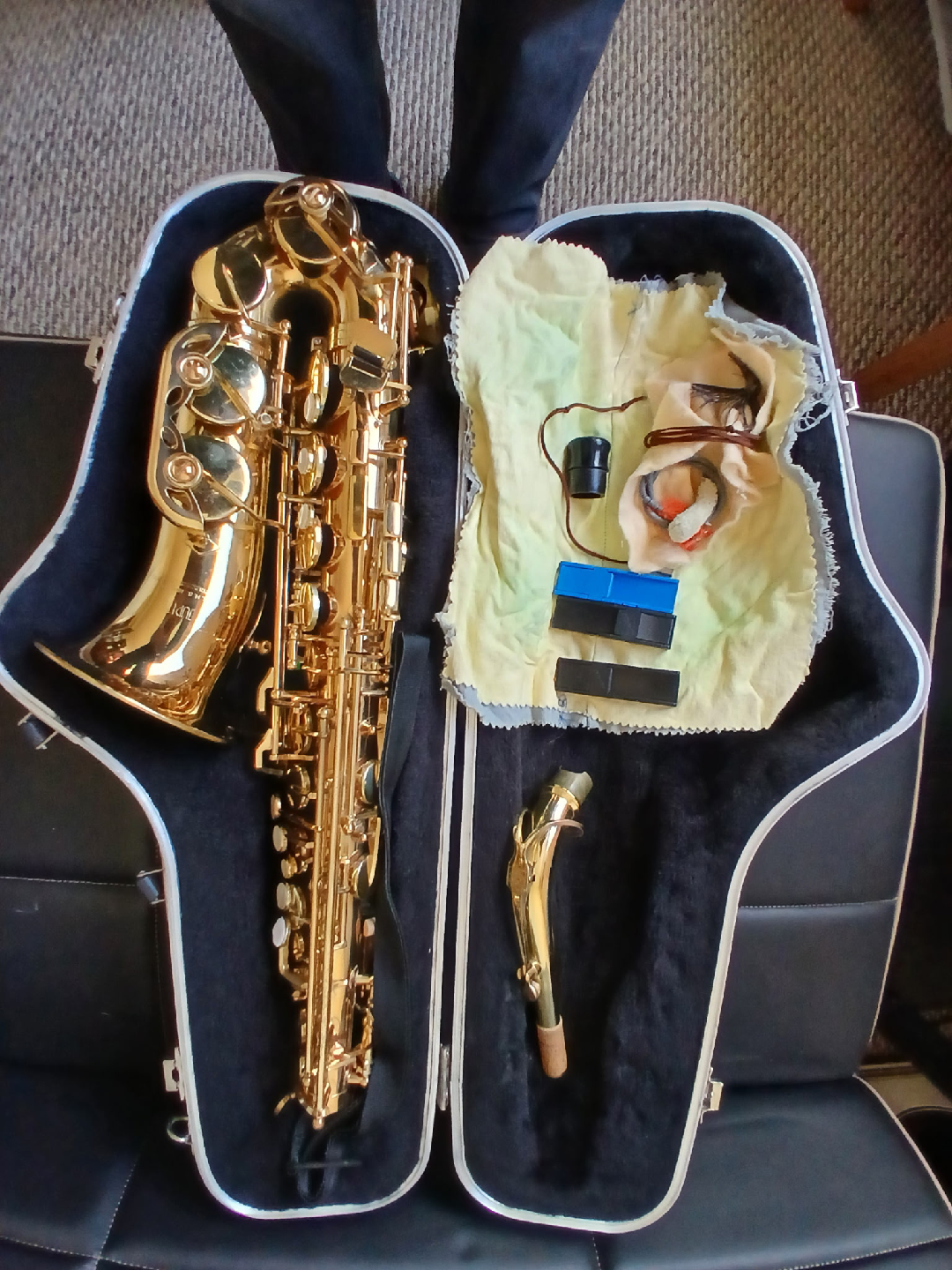 Jupiter sas-767 alto saxophone beautiful condition