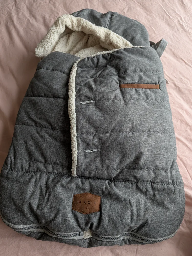 JJ Cole Car Seat Cover - Grey image indicator(3)