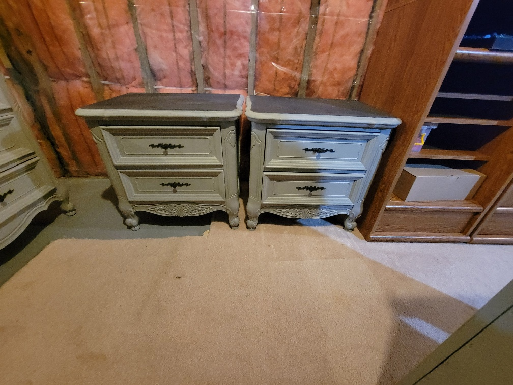 Bedroom Set - Dresser, Nightstands, Headboard - photo 3