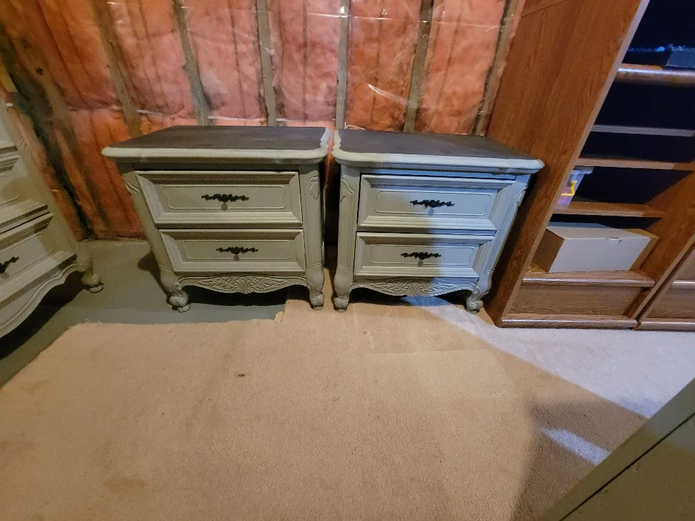 Bedroom Set - Dresser, Nightstands, Headboard image indicator(3)