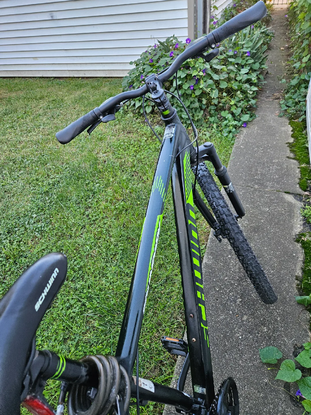 schwinn mountain bike image indicator(3)