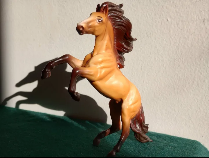 "Spirit Riding Free" Collectibles image indicator(3)