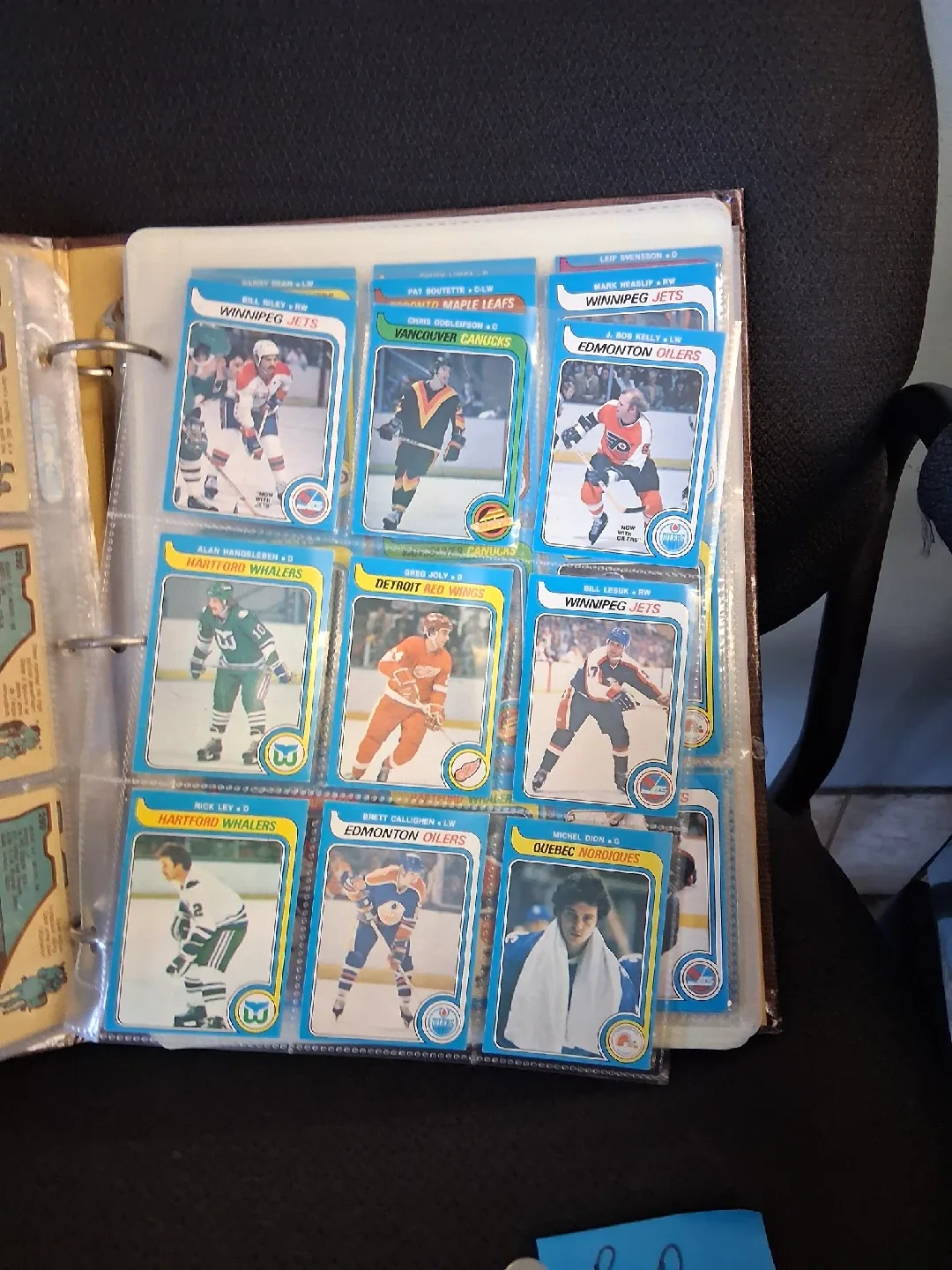 Vintage Hockey Cards Collection image indicator(2)