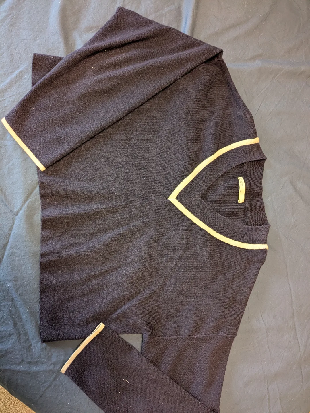 Oak + Fort Navy V-Neck Sweater - Size M/M thumbnail