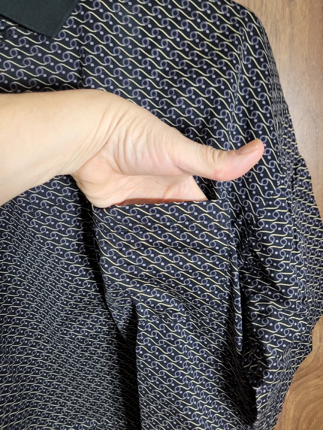 International Trading Company Polo Shirt - XL image indicator(3)