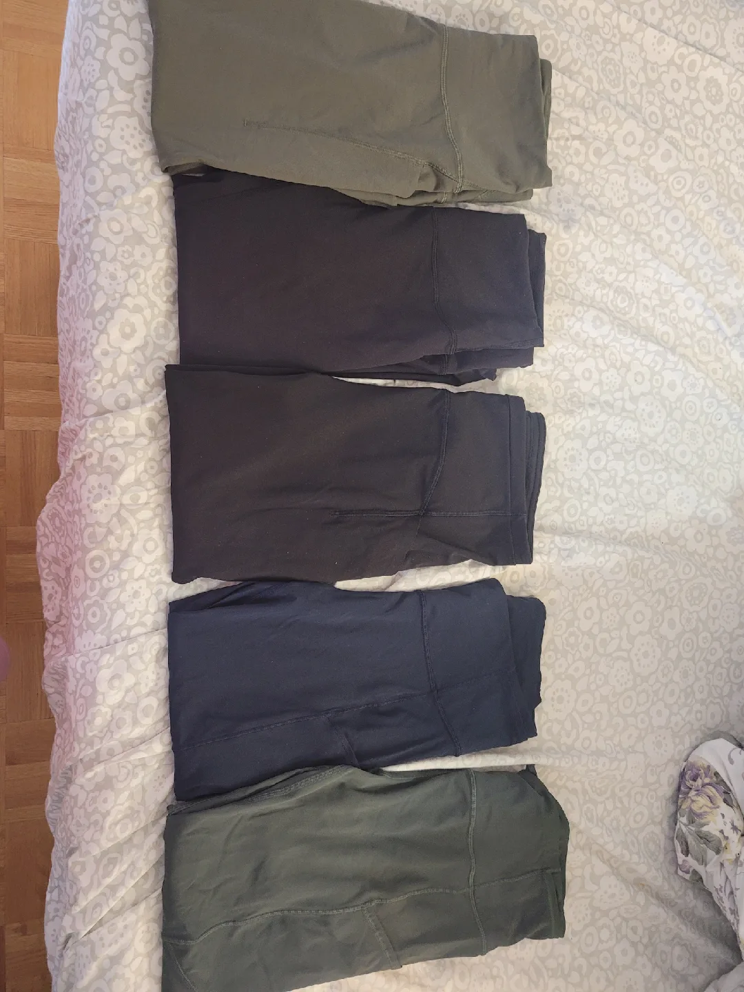 Lululemon Leggings Bundle - Assorted Colors thumbnail