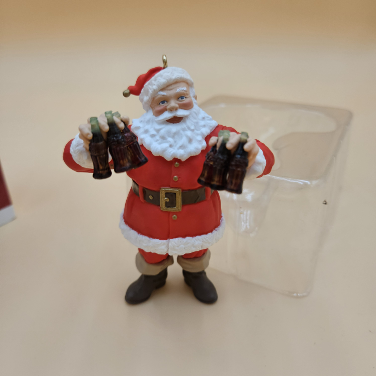 Coca Cola Hallmark Keepsake Ornament 1995 Santa Vintage  4" T - photo 2