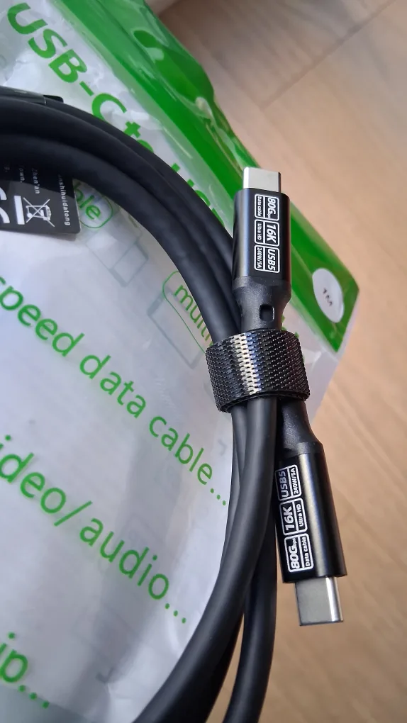 Thunderbolt 5, USB C, 1m Long, 16K, 80Gbps, 240W 5A image indicator(2)