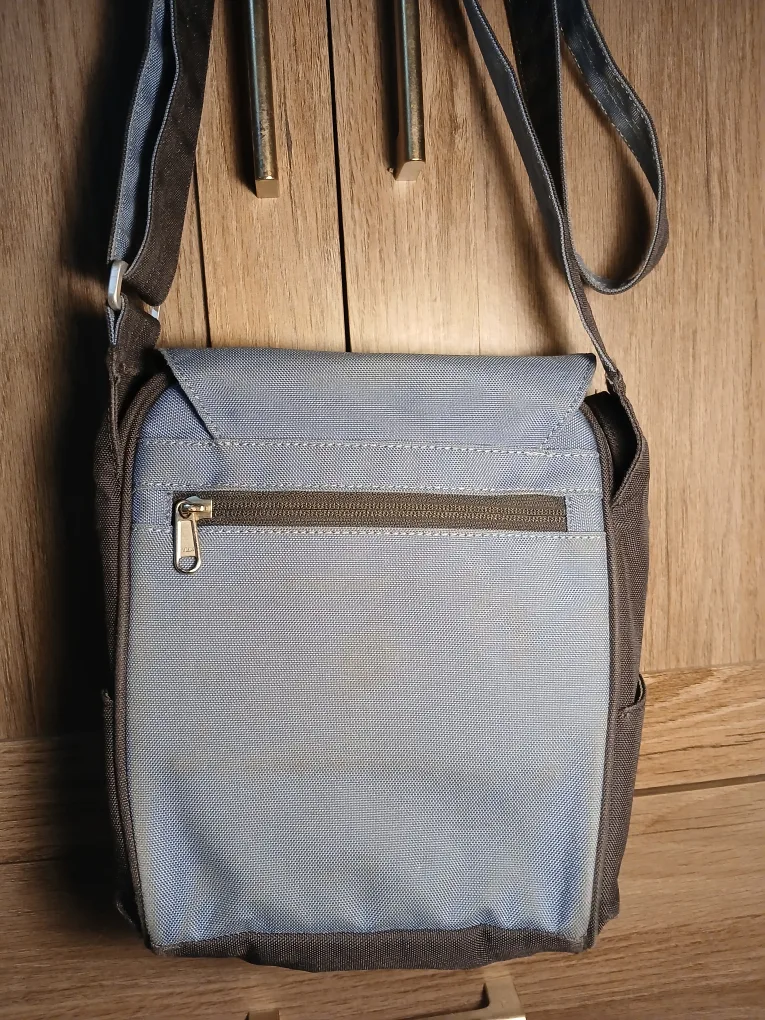 REI Floral Pattern image indicator(4)