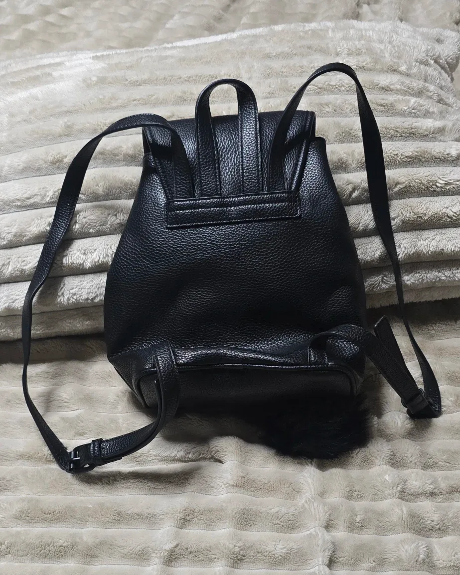 Black Mini Backpack image indicator(2)