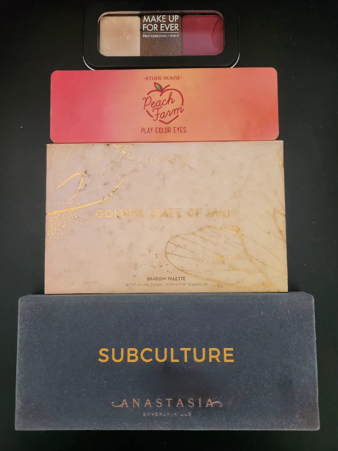 Makeup Bundle: Eyeshadow Palettes thumbnail