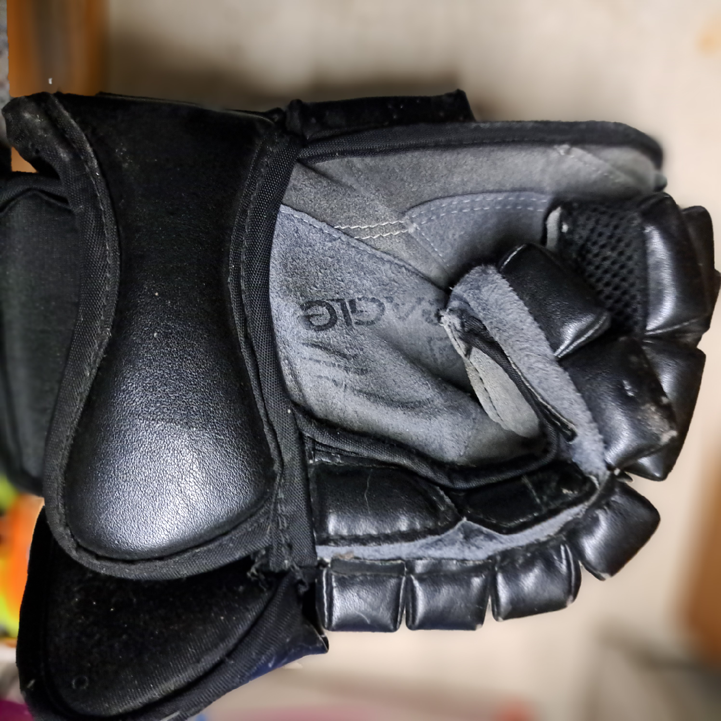 Bauer X7.2 & Supreme 180 Hockey Gloves - photo 4