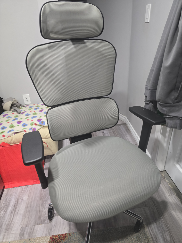 office / gaming chair