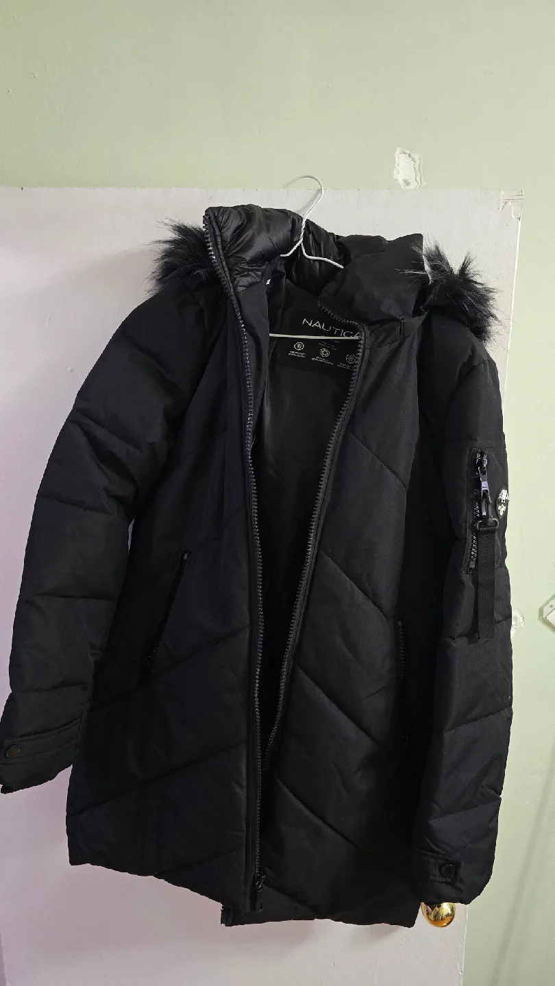 Nautica Black Puffer Jacket, Size M image indicator(3)