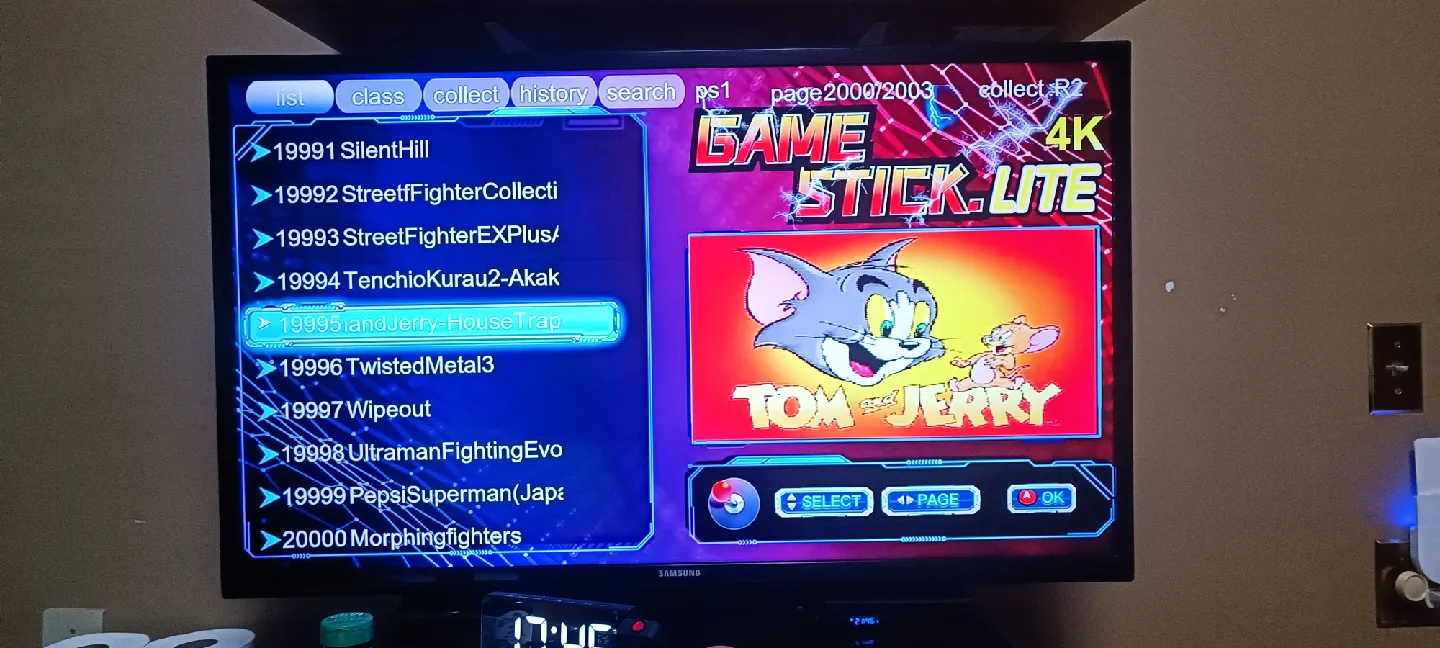 Game Stick Lite 4K with 2 Wireless Controllers image indicator(3)