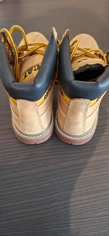 Brand New Caterpillar (CAT) Boots - Women US size 7 / EU size 38 image indicator(6)