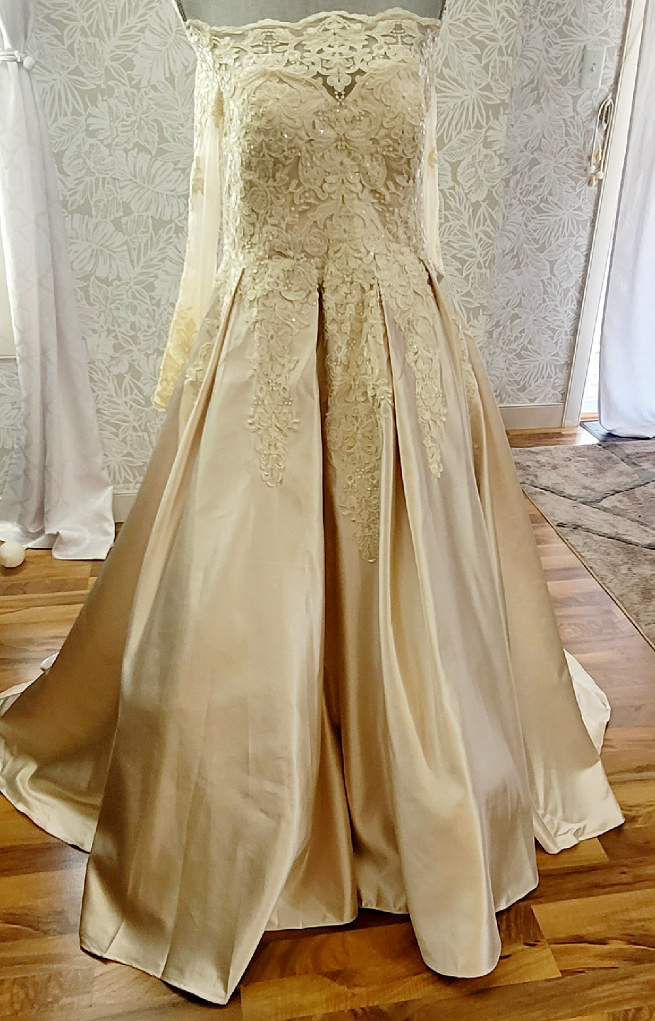 Custom made JJs House ballgown/Prom Dress