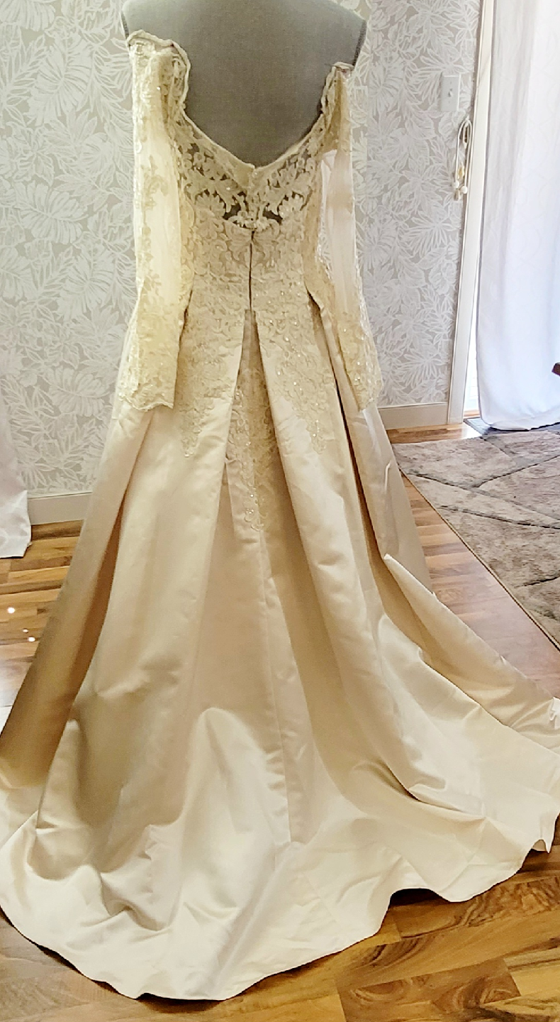 Custom made JJs House ballgown/Prom Dress - photo 2