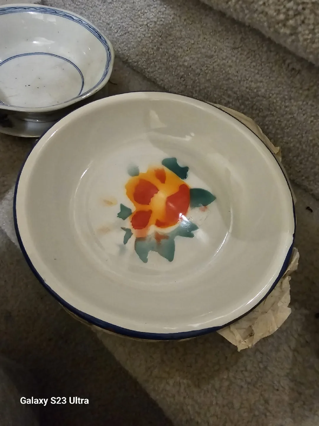 MOVING SALE: PLATES AND BOWLS image indicator(3)