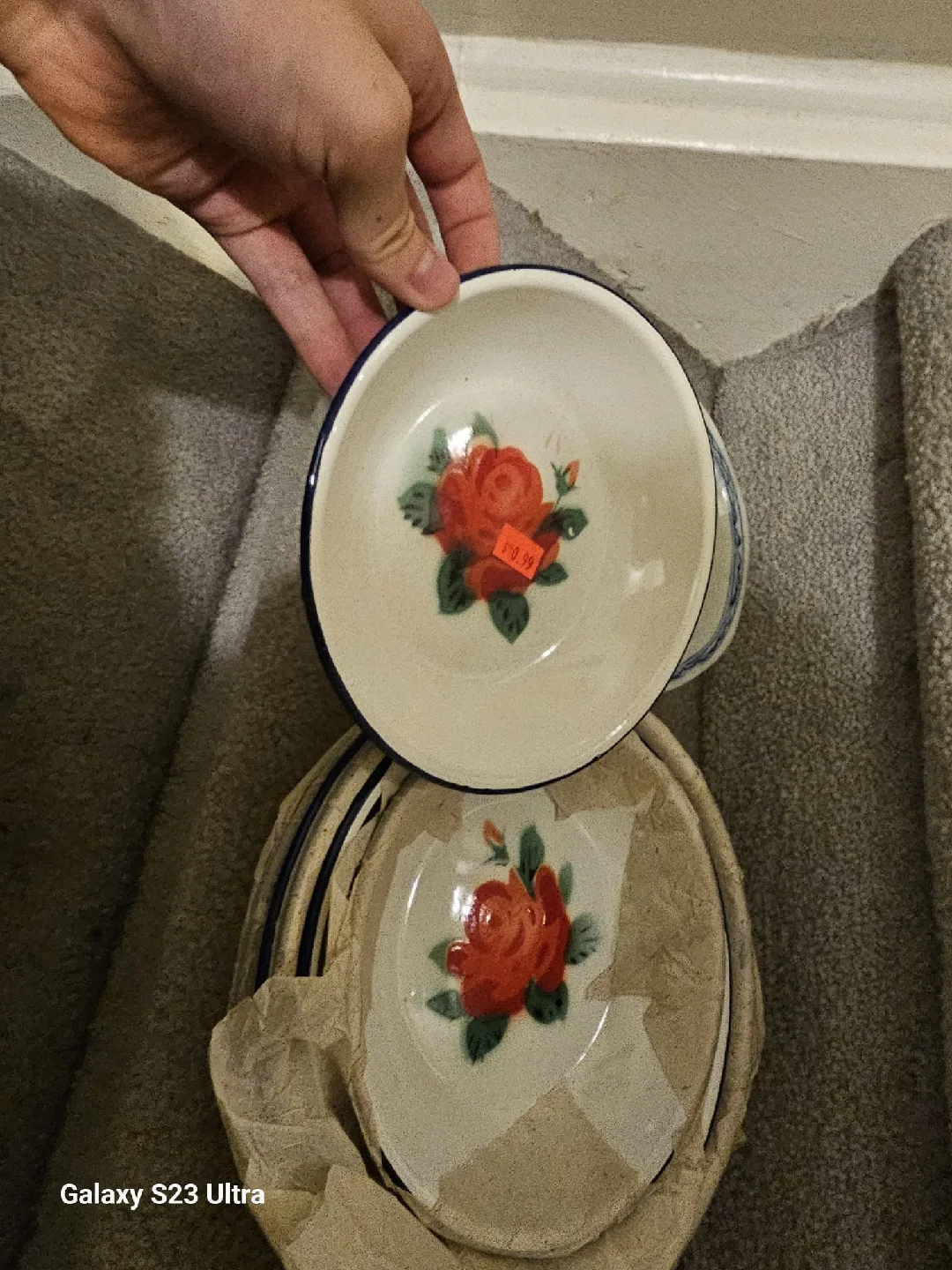 MOVING SALE: PLATES AND BOWLS image indicator(4)