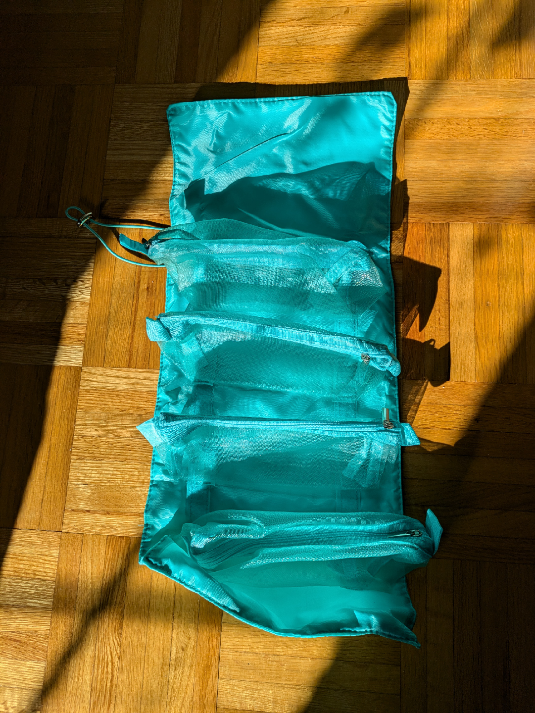 teal Toiletry bag - photo 2